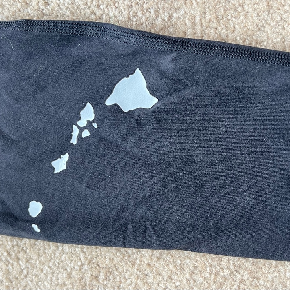 New Lululemon Align Hawaii edition size 4